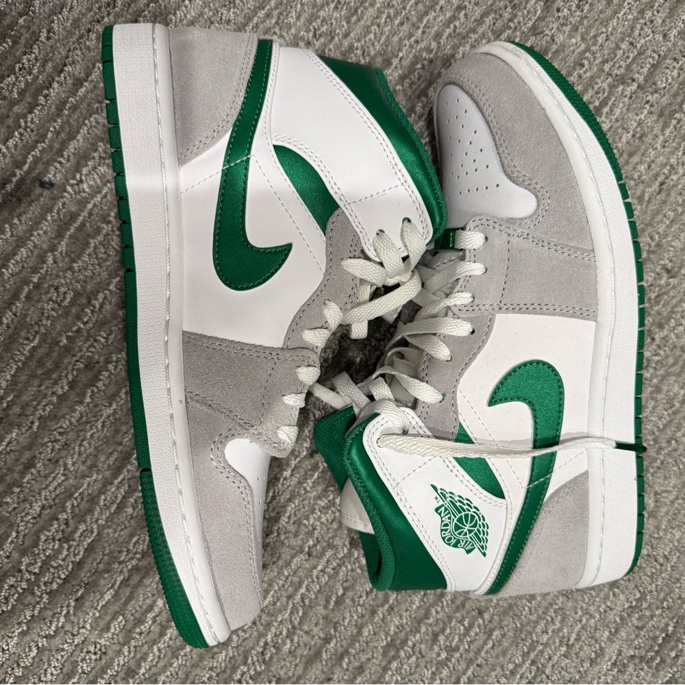 Air Jordan ones